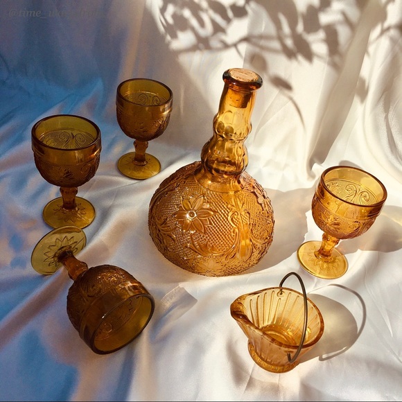 Warm your ♥️ & 🏠 The Love Attic Collection - Picture 4 of 16